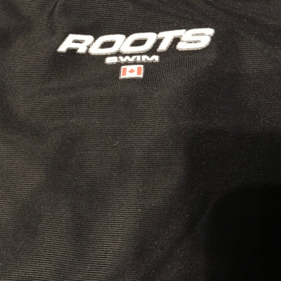 Roots Swim Girls One Piece Swimsuit 10 NWT Black and Magenta Racerback - Picture 8 of 8